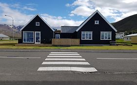 Grenivik Guesthouse